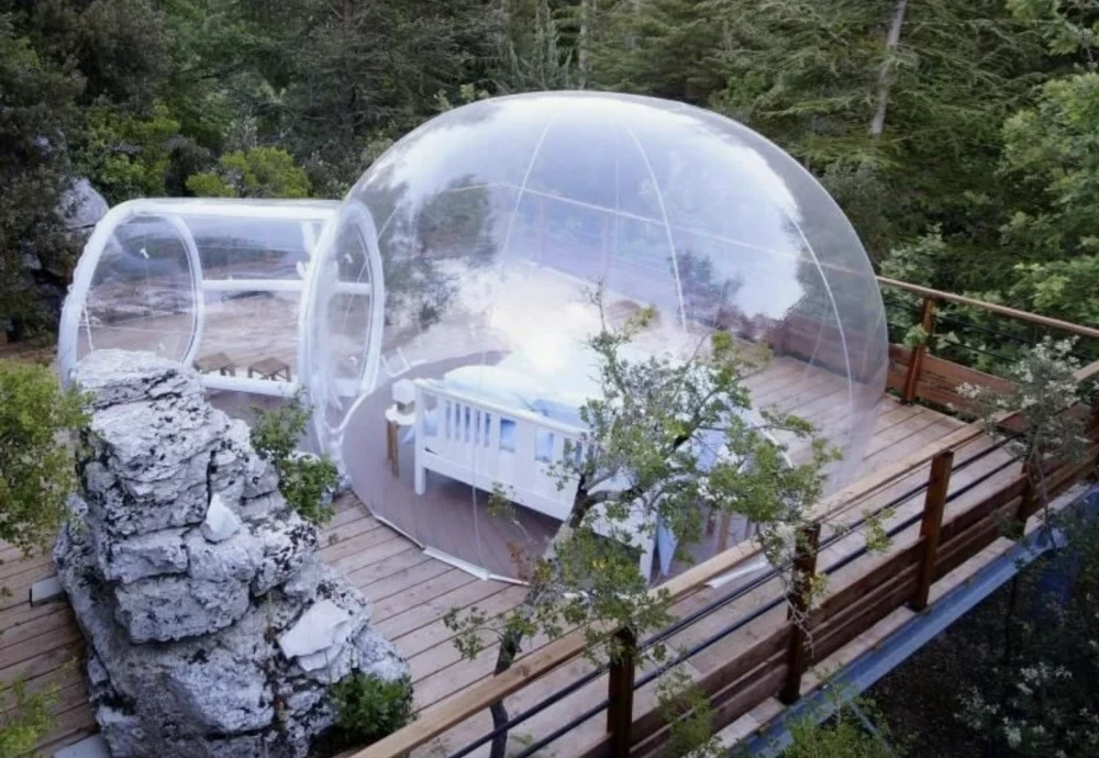 inflated bubble tent